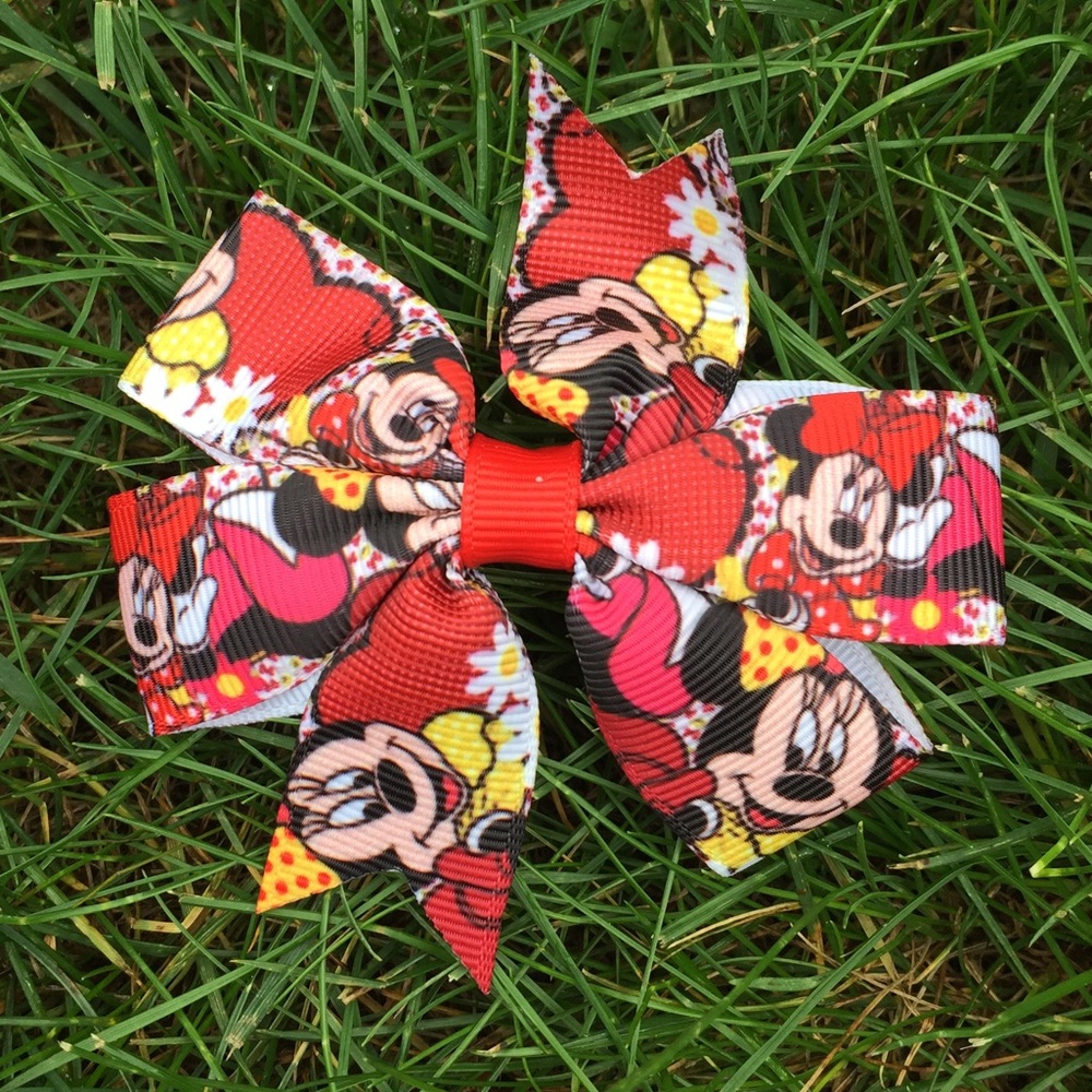 Minnie Mouse Hair Bow‎